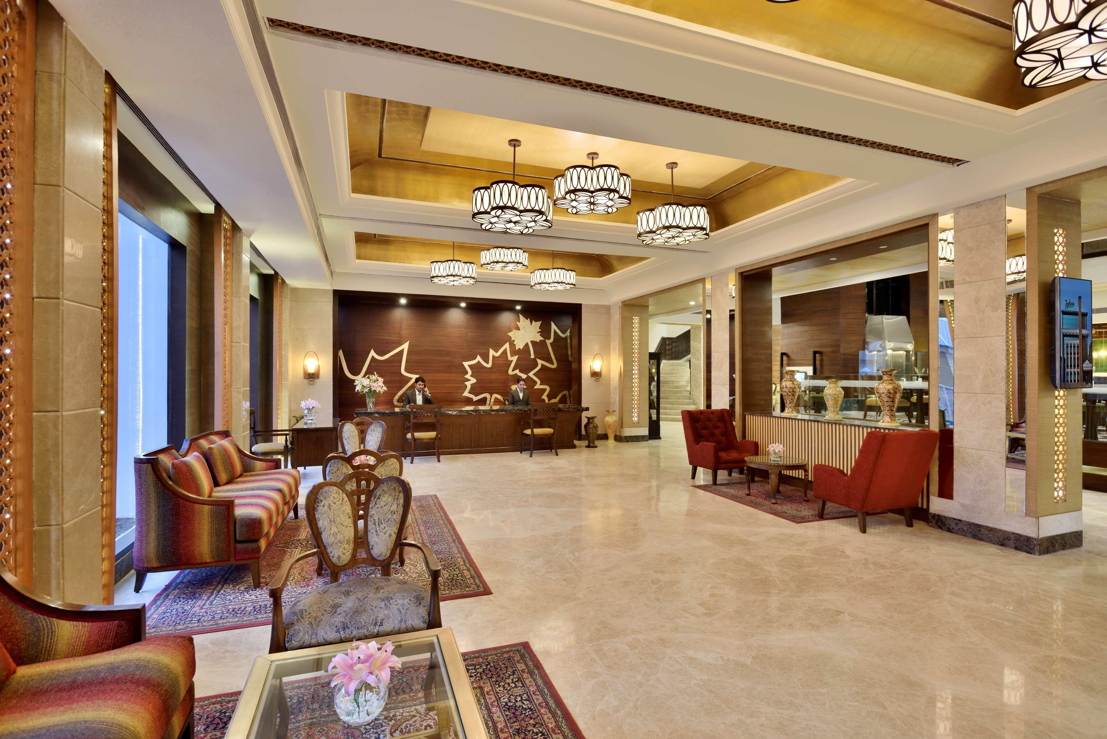 Hotel Radisson Srinagar Exterior foto